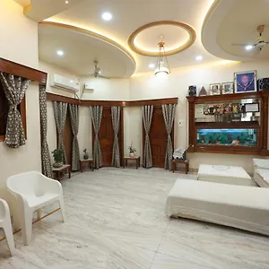 Homestay Kapoor Sahab : It's A Away From Home.