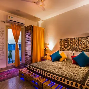 https://gypsy-nest.agrahotelsindia.net